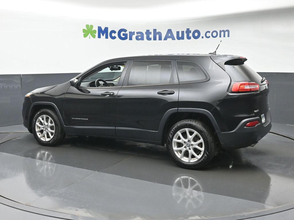 used 2014 Jeep Cherokee car, priced at $8,276