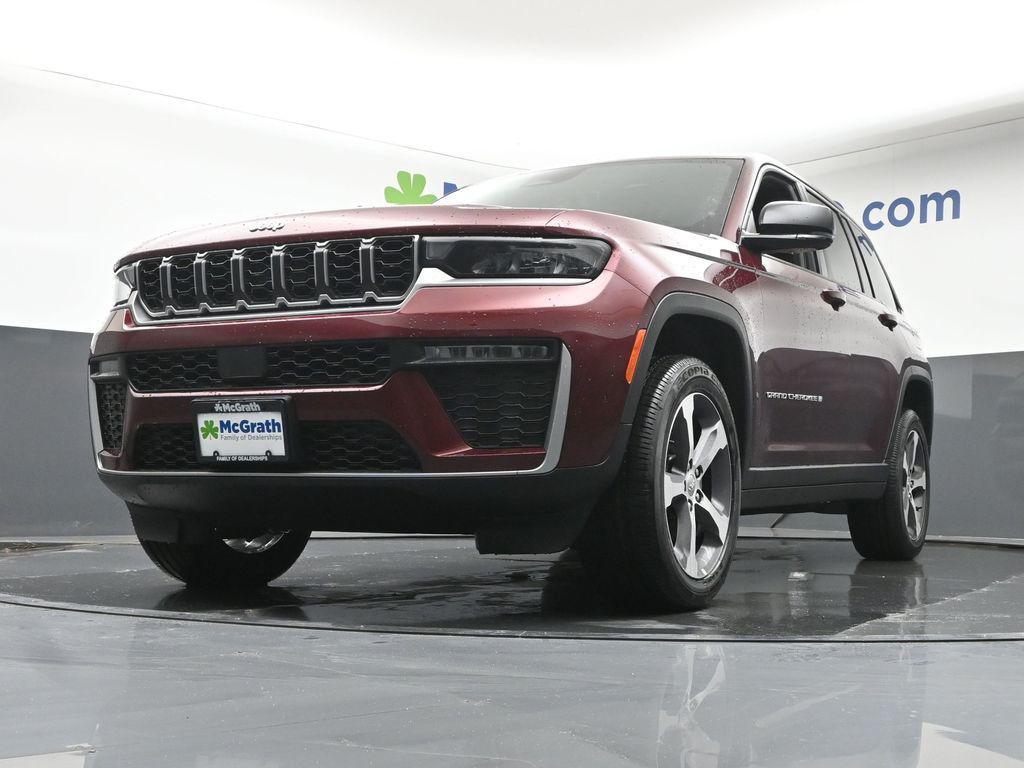 new 2026 Jeep Grand Cherokee car, priced at $45,485
