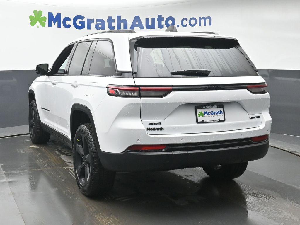 new 2025 Jeep Grand Cherokee car, priced at $42,975