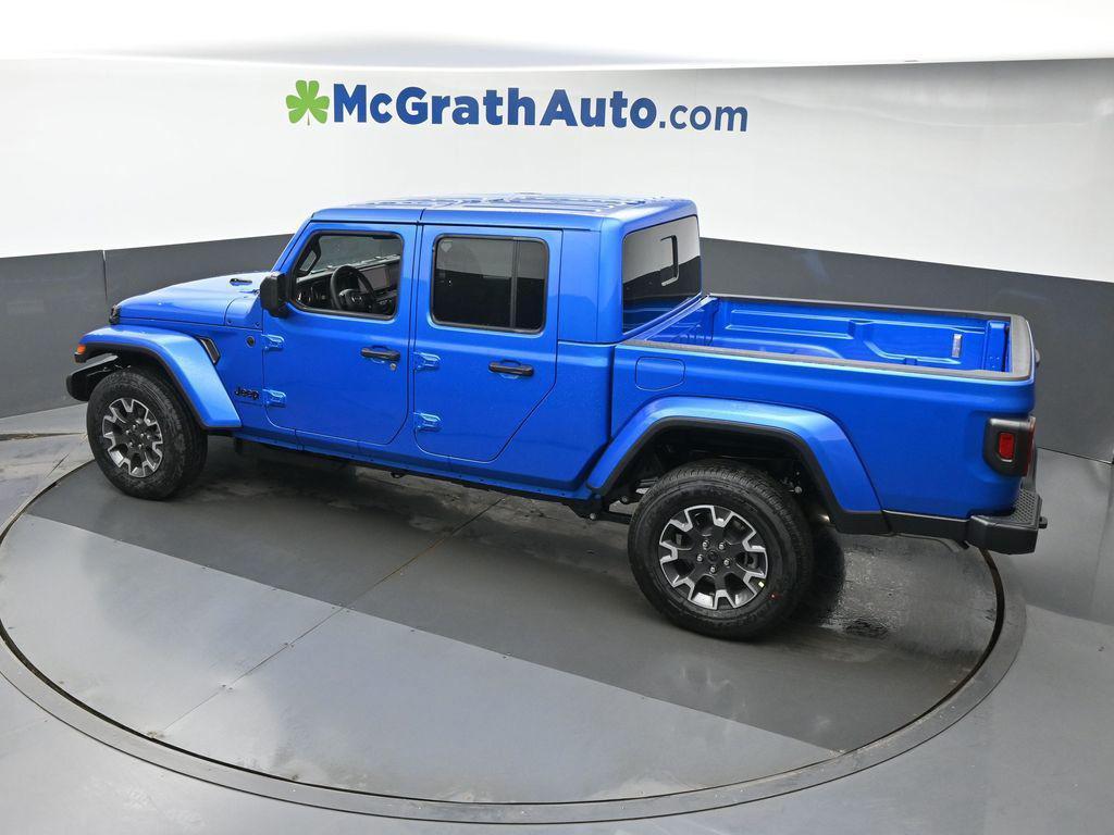 new 2026 Jeep Gladiator car, priced at $46,760