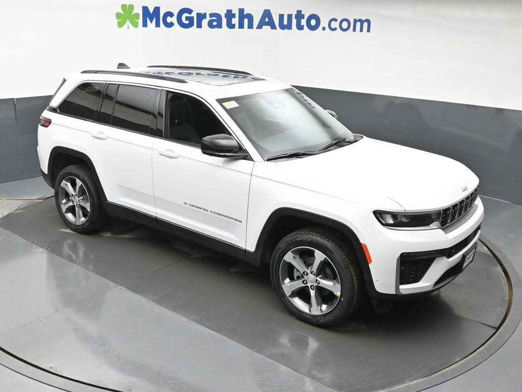 new 2026 Jeep Grand Cherokee car, priced at $46,410