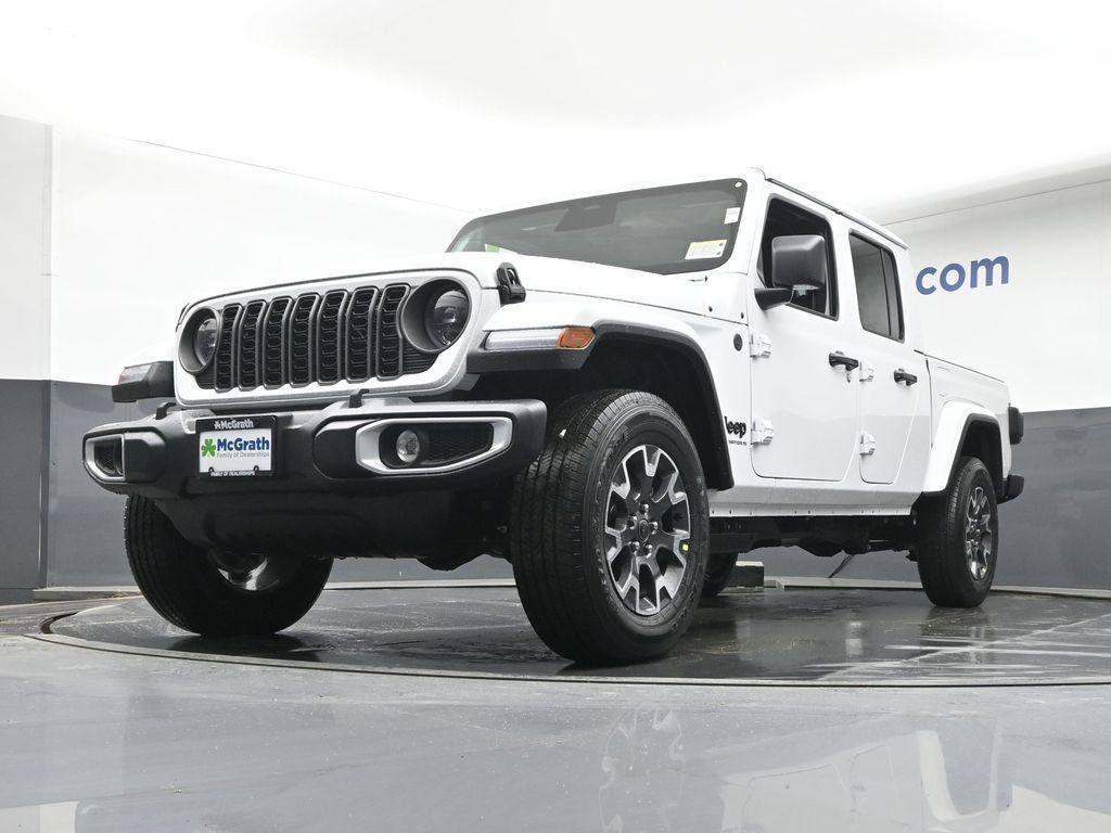 new 2026 Jeep Gladiator car, priced at $50,500