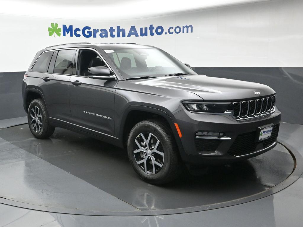 new 2025 Jeep Grand Cherokee car, priced at $44,700