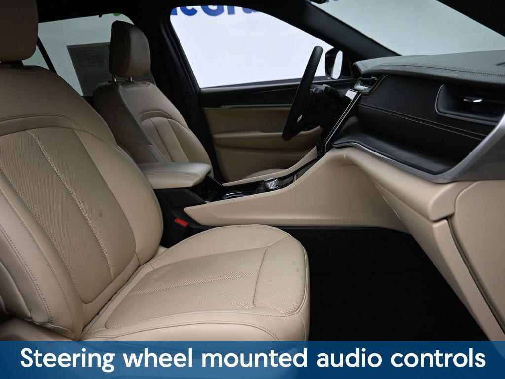 used 2023 Jeep Grand Cherokee car, priced at $26,367