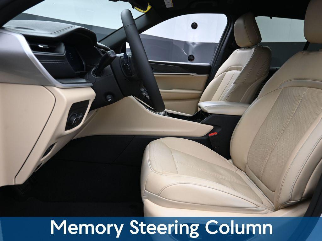 used 2023 Jeep Grand Cherokee car, priced at $26,367