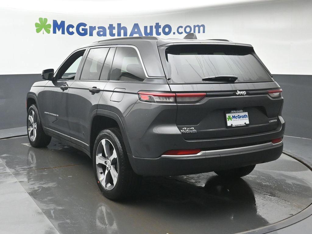 new 2026 Jeep Grand Cherokee car, priced at $44,485