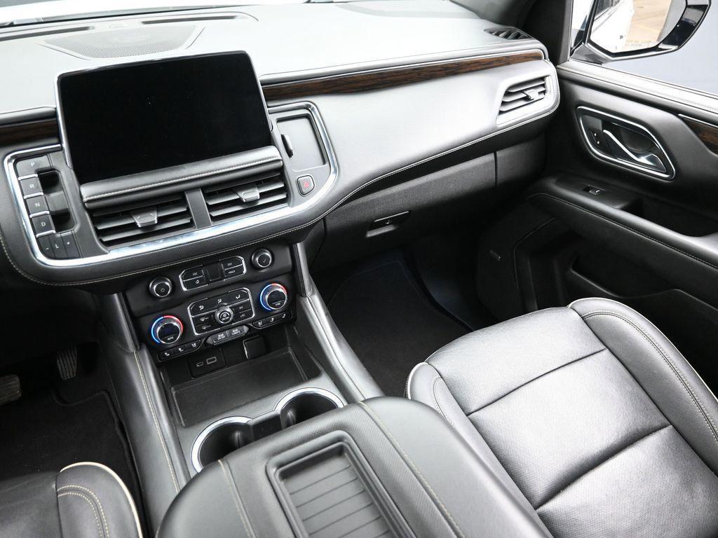 used 2023 Chevrolet Suburban car, priced at $39,400