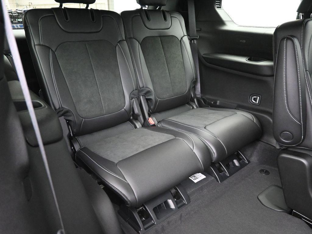 new 2025 Jeep Grand Cherokee L car, priced at $40,600