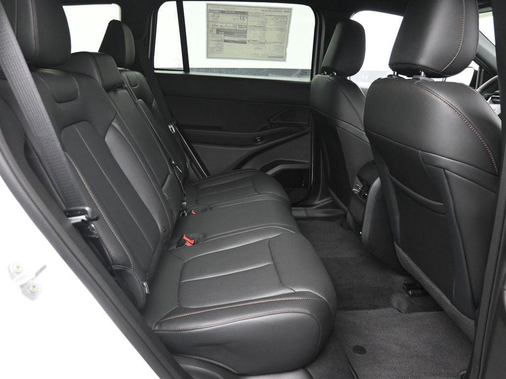 new 2026 Jeep Cherokee car, priced at $40,990