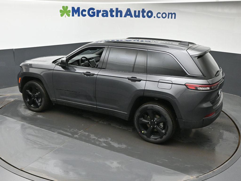 new 2026 Jeep Grand Cherokee car, priced at $48,495