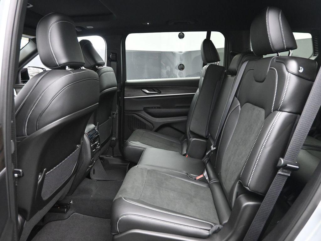 new 2026 Jeep Grand Cherokee L car, priced at $49,445