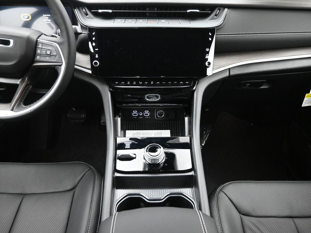 new 2026 Jeep Grand Cherokee L car, priced at $53,500