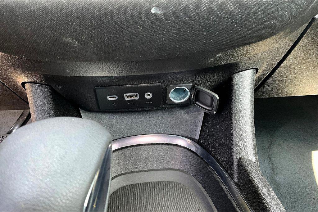 used 2024 Chevrolet Malibu car, priced at $19,996