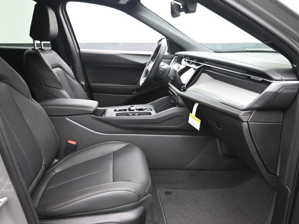 new 2026 Jeep Cherokee car, priced at $42,185