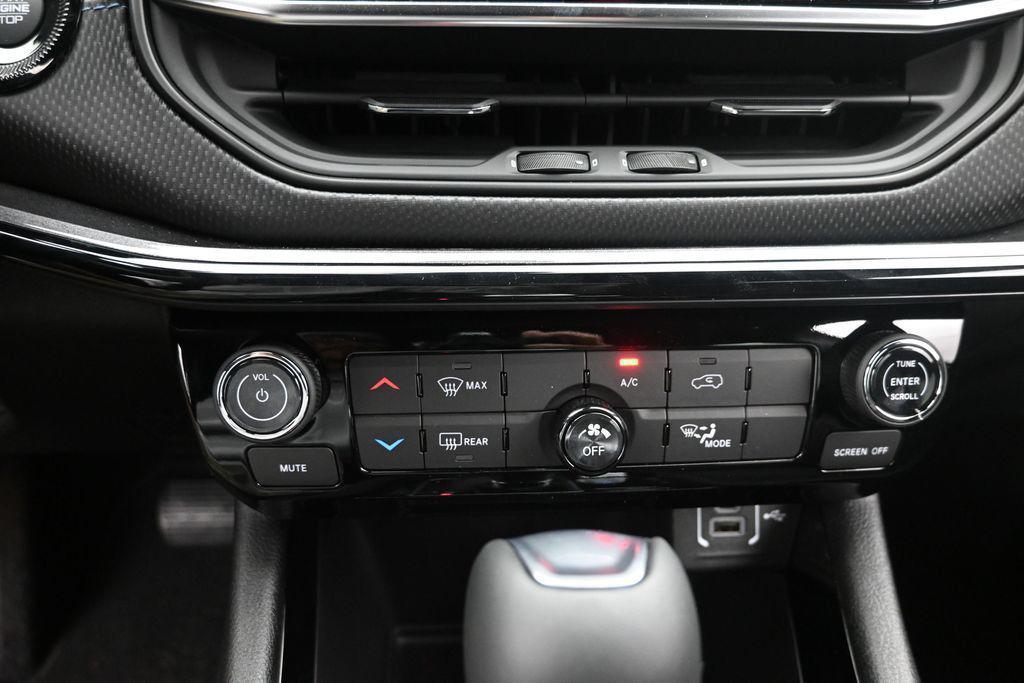 new 2026 Jeep Compass car, priced at $29,440