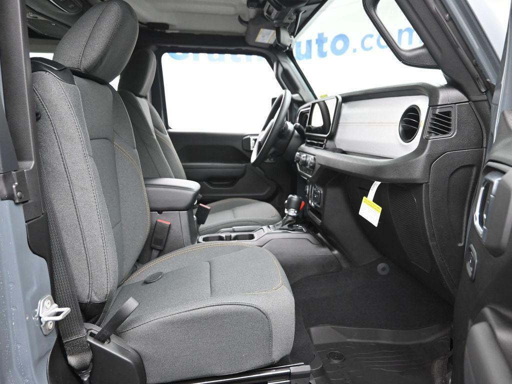 new 2026 Jeep Wrangler car, priced at $39,500