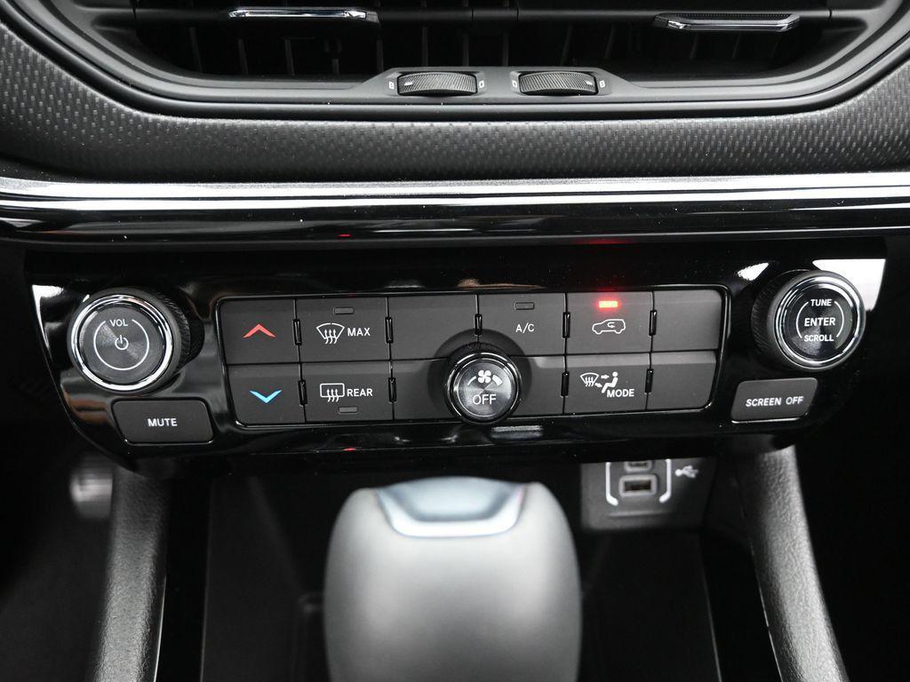 new 2026 Jeep Compass car, priced at $31,500