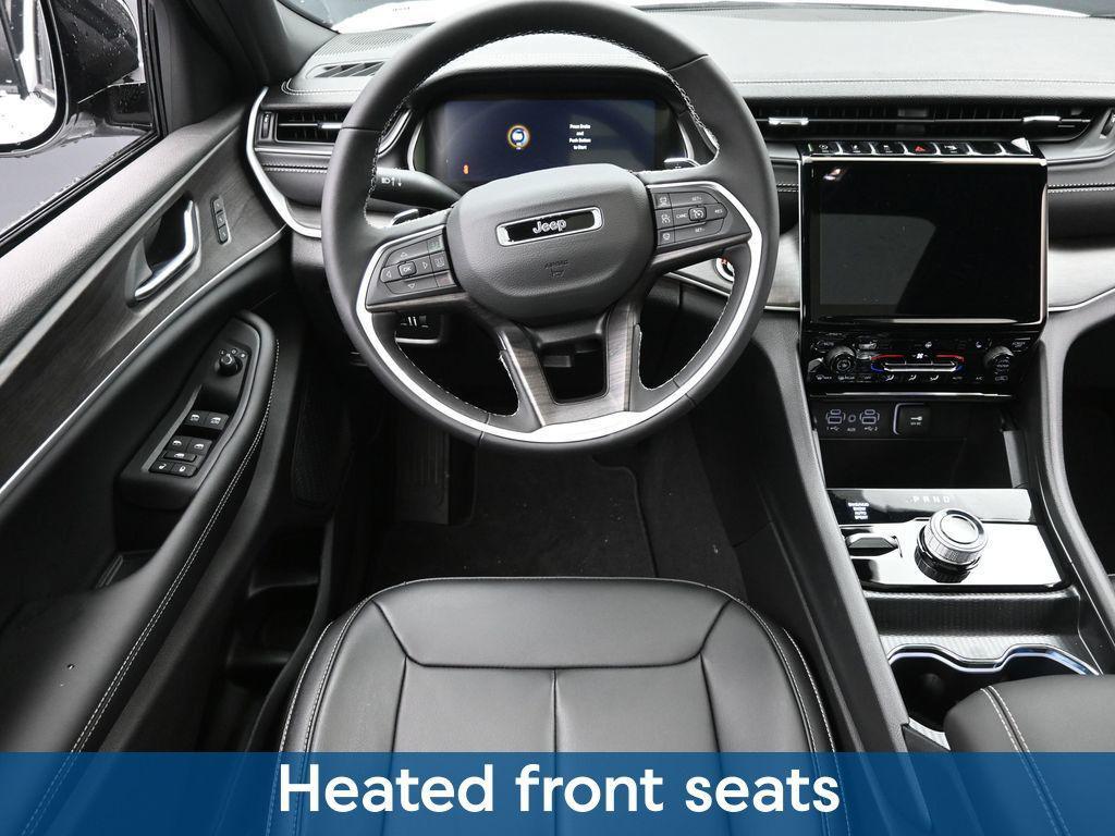 new 2025 Jeep Grand Cherokee car, priced at $50,390