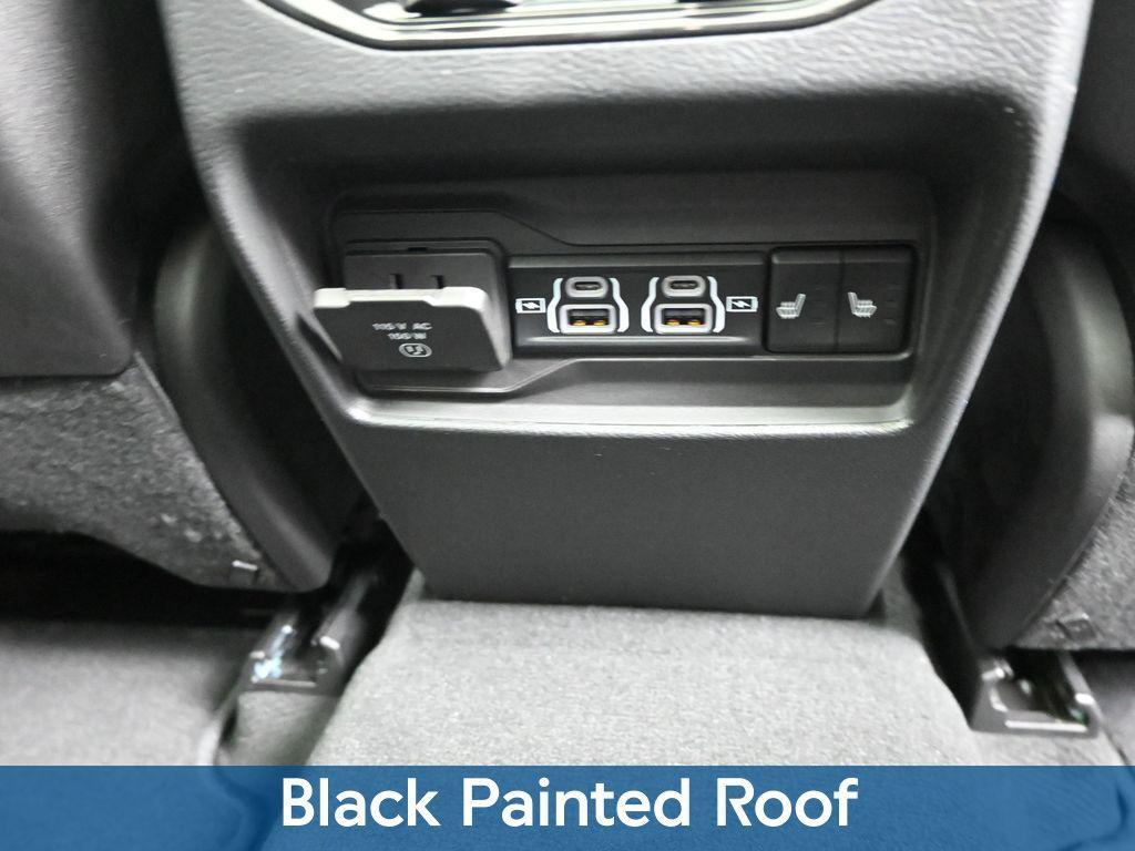 new 2025 Jeep Grand Cherokee car, priced at $50,390