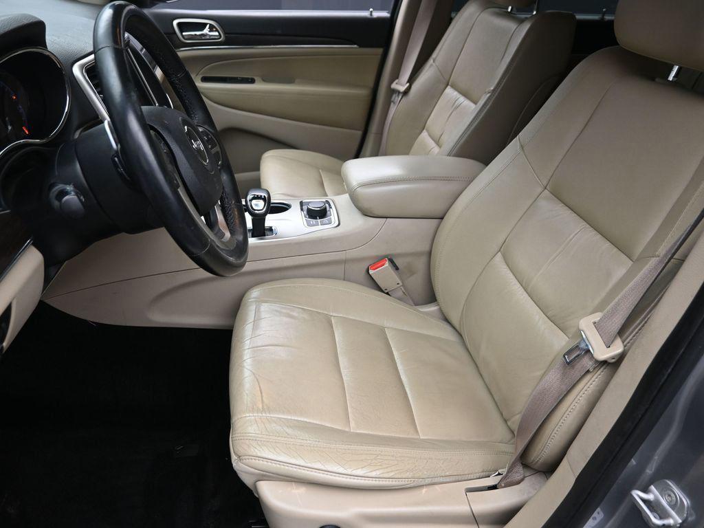 used 2014 Jeep Grand Cherokee car, priced at $11,804