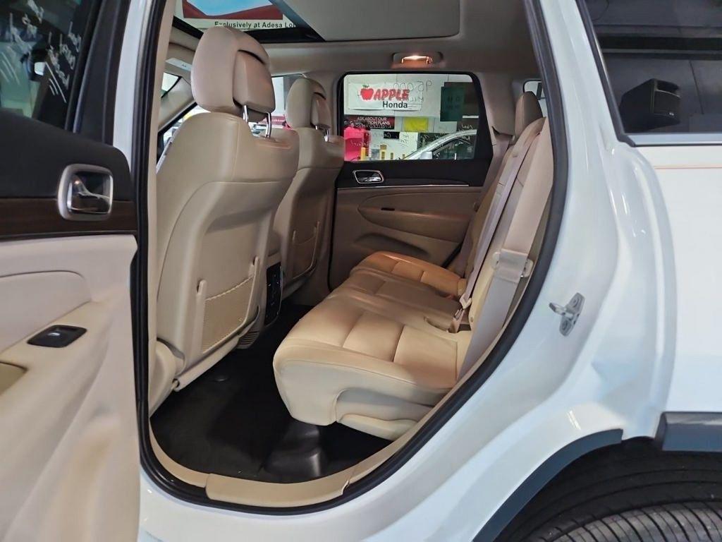 used 2015 Jeep Grand Cherokee car, priced at $14,990