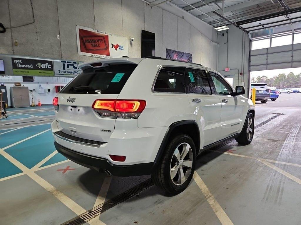 used 2015 Jeep Grand Cherokee car, priced at $14,990