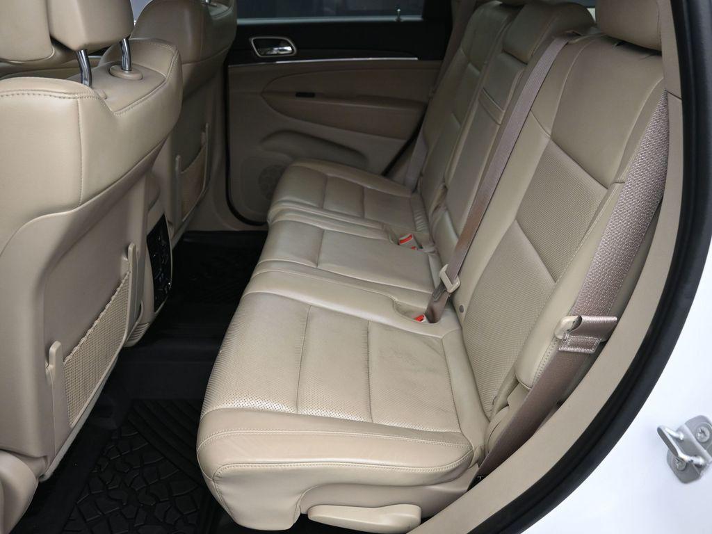 used 2015 Jeep Grand Cherokee car, priced at $14,800