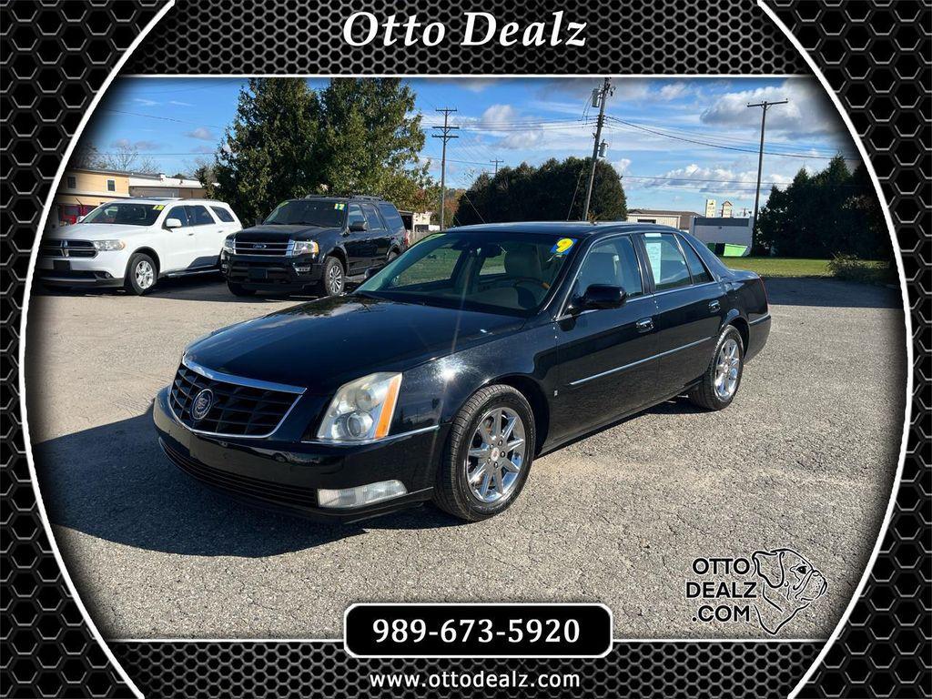 used 2009 Cadillac DTS car, priced at $7,995