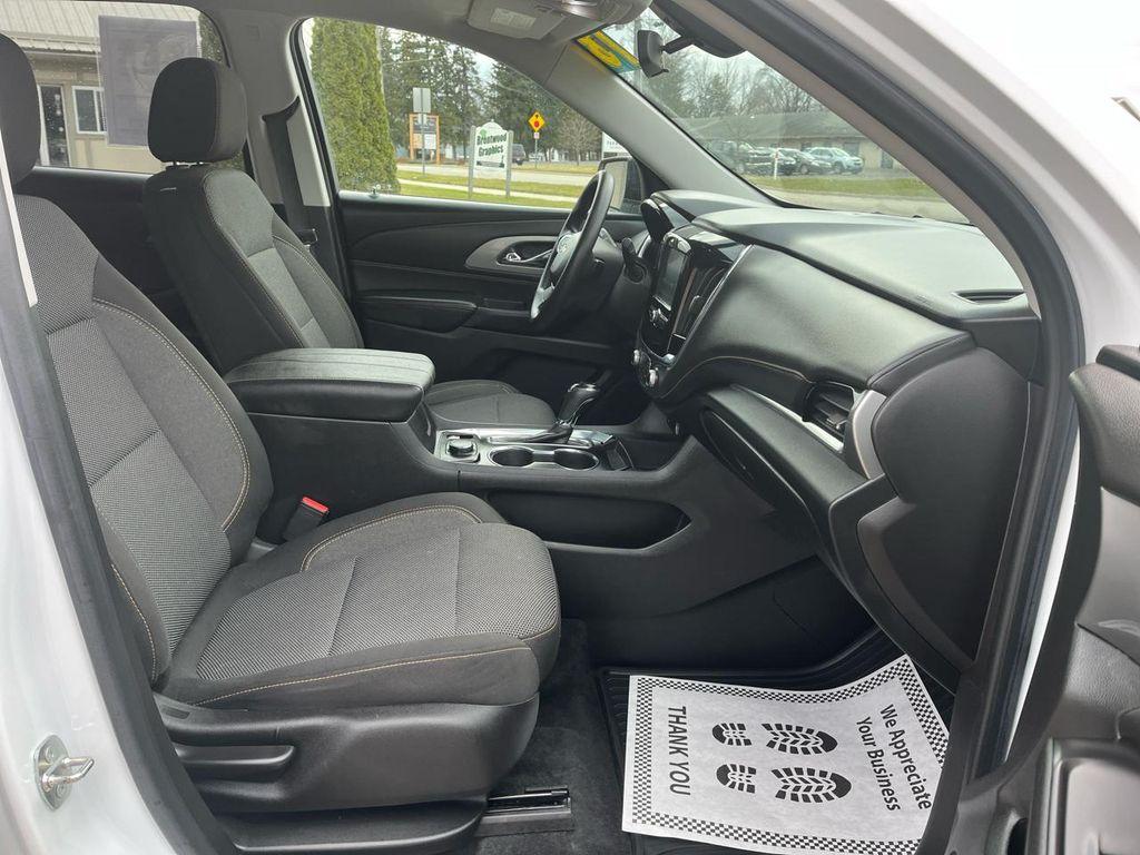 used 2018 Chevrolet Traverse car, priced at $12,995