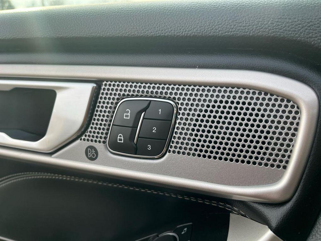 used 2021 Ford Explorer car, priced at $25,995