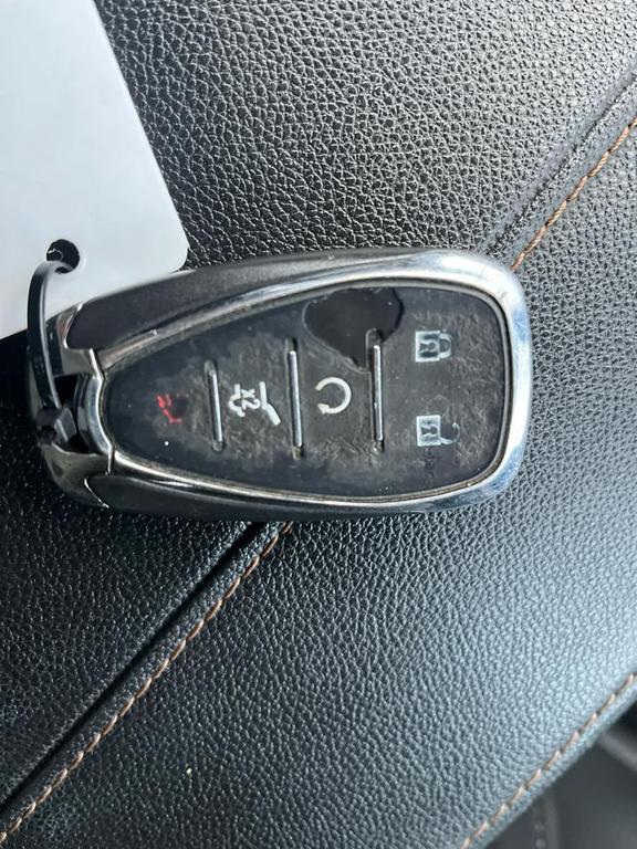 used 2020 Chevrolet Traverse car, priced at $13,995