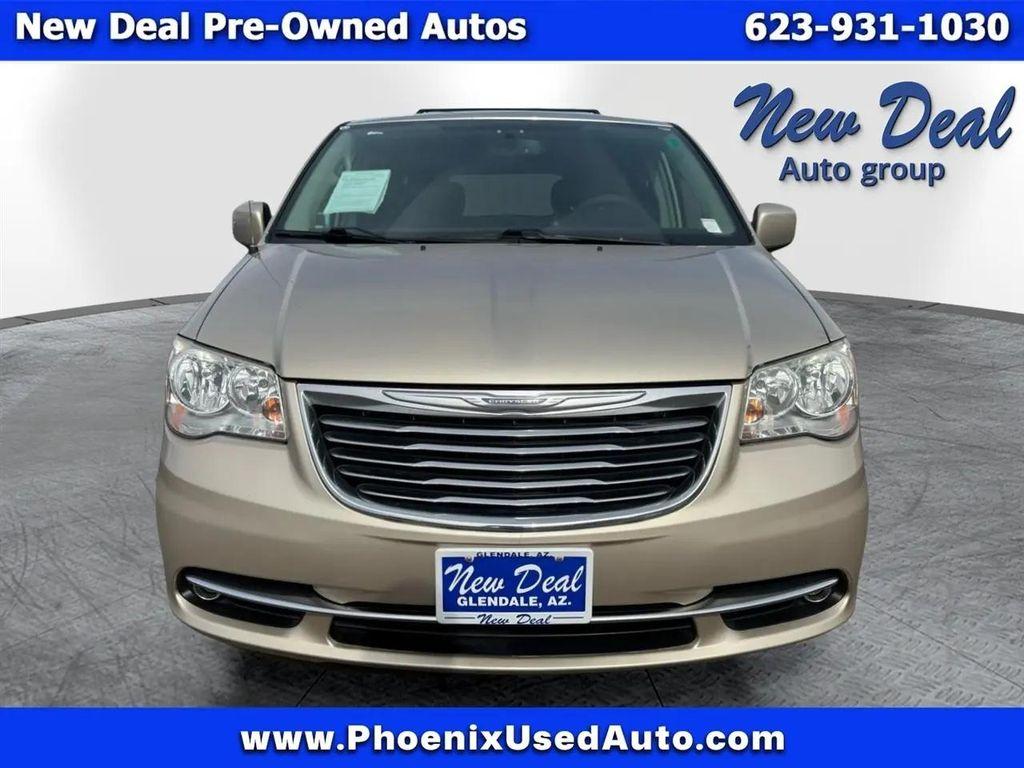 used 2016 Chrysler Town & Country car, priced at $8,800