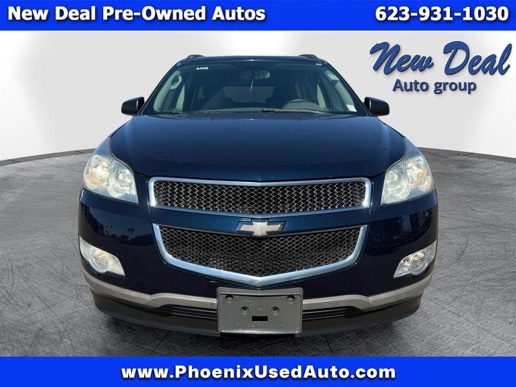 used 2011 Chevrolet Traverse car, priced at $5,988
