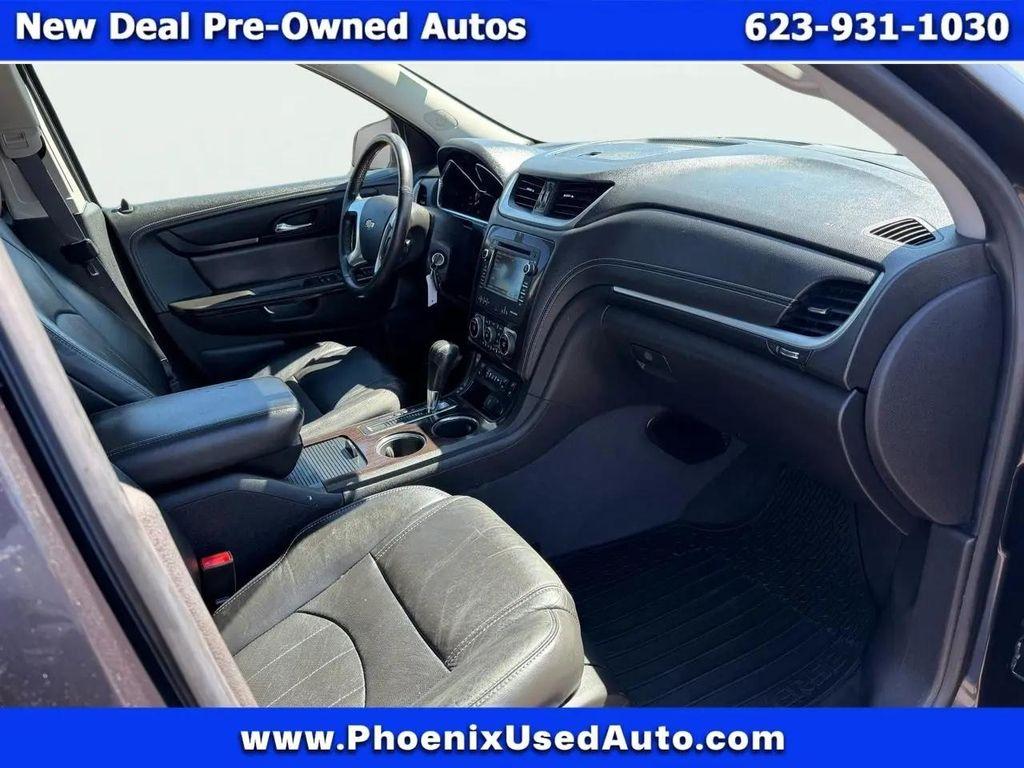 used 2015 Chevrolet Traverse car, priced at $11,777