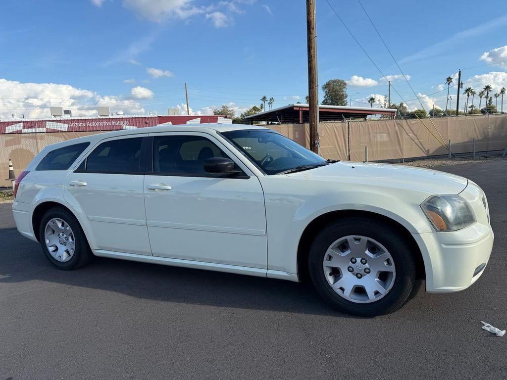 used 2005 Dodge Magnum car, priced at $4,988