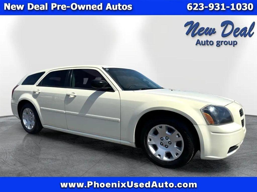 used 2005 Dodge Magnum car, priced at $4,988