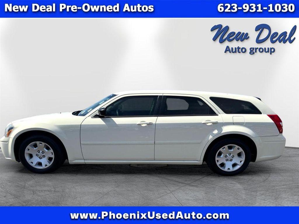 used 2005 Dodge Magnum car, priced at $4,988