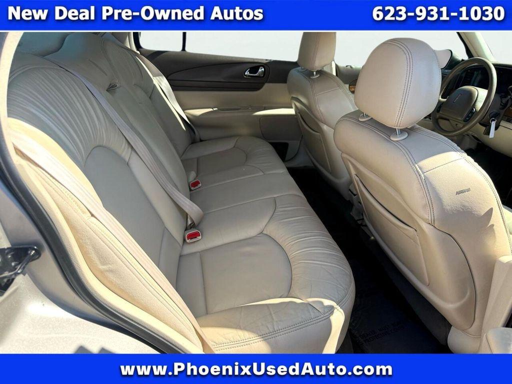 used 1999 Lincoln Continental car, priced at $3,800