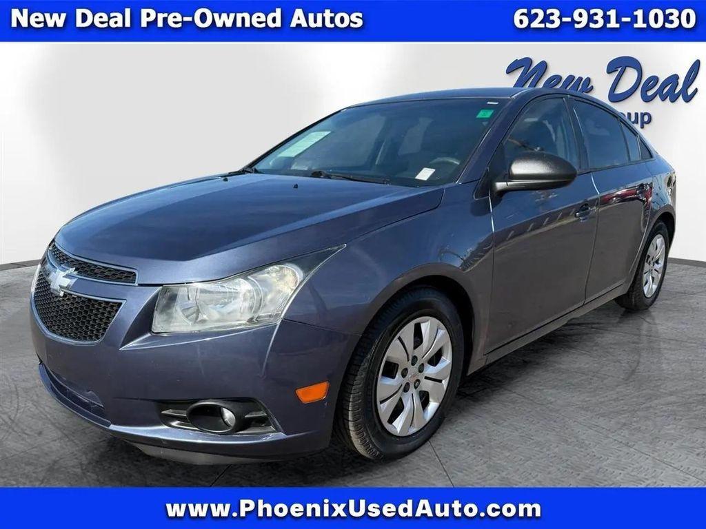 used 2013 Chevrolet Cruze car, priced at $5,988