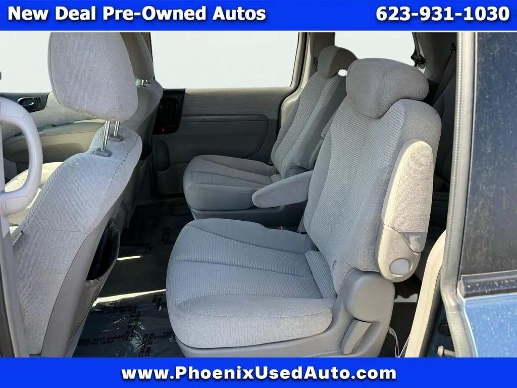 used 2007 Kia Sedona car, priced at $5,988