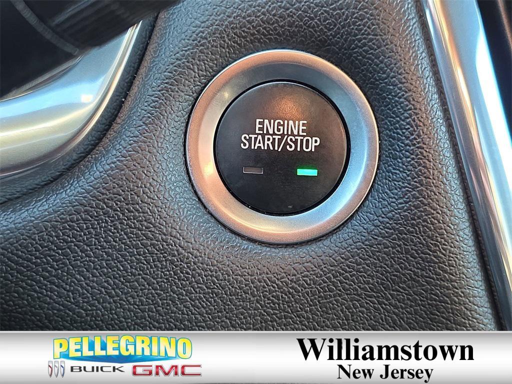 used 2023 Chevrolet Traverse car, priced at $31,255