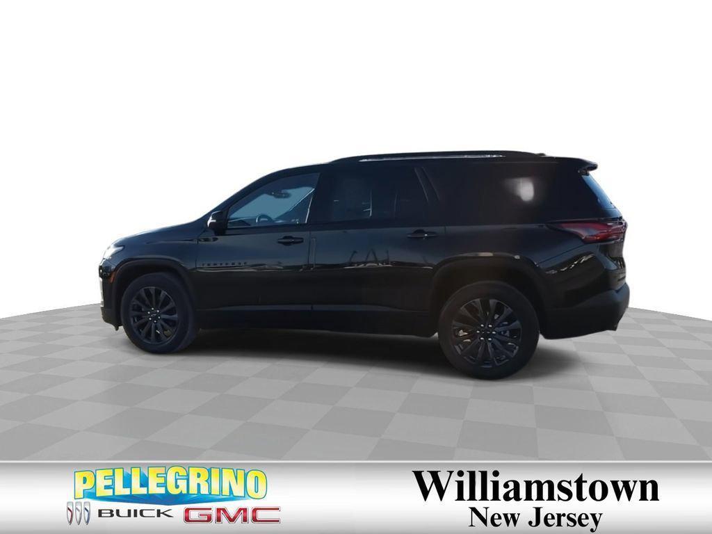 used 2023 Chevrolet Traverse car, priced at $33,855