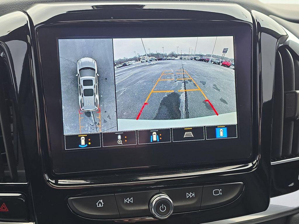 used 2023 Chevrolet Traverse car, priced at $34,995
