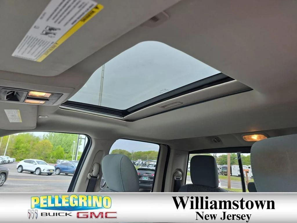 used 2018 Ram 1500 car, priced at $24,995