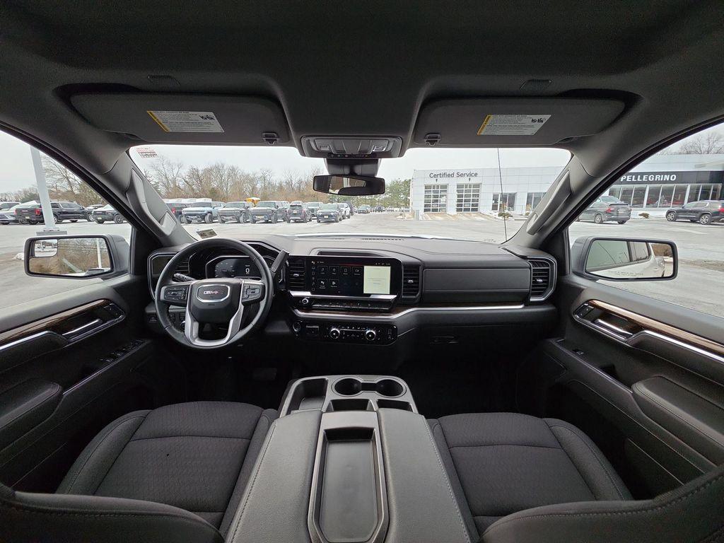 used 2023 GMC Sierra 1500 car, priced at $43,895