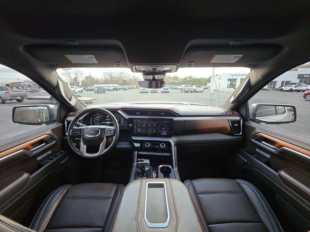 used 2022 GMC Sierra 1500 car, priced at $48,995