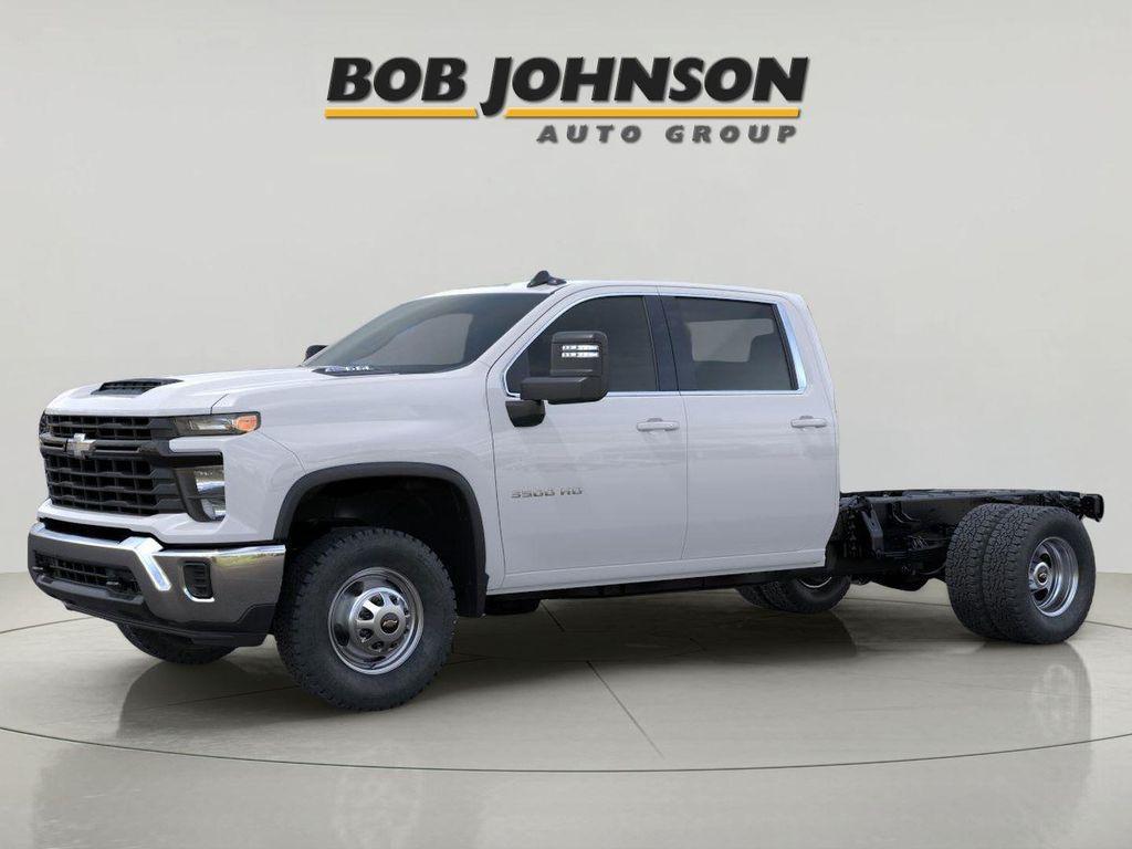 new 2025 Chevrolet Silverado 3500 car, priced at $49,741