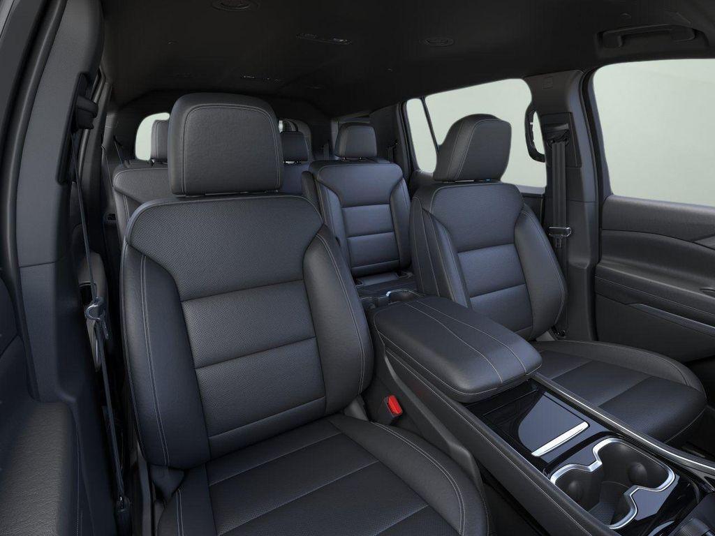 new 2026 Chevrolet Traverse car, priced at $44,470