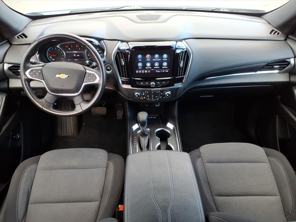 used 2022 Chevrolet Traverse car, priced at $23,456