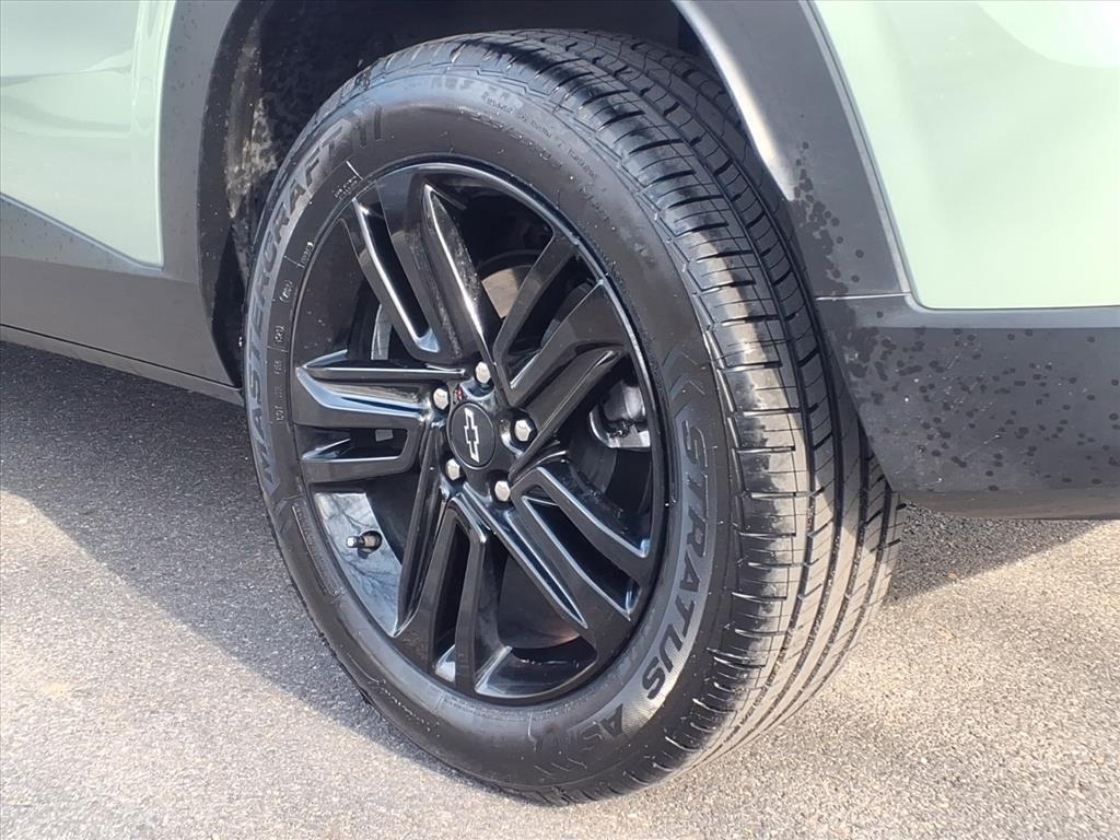 used 2024 Chevrolet Trax car, priced at $20,778